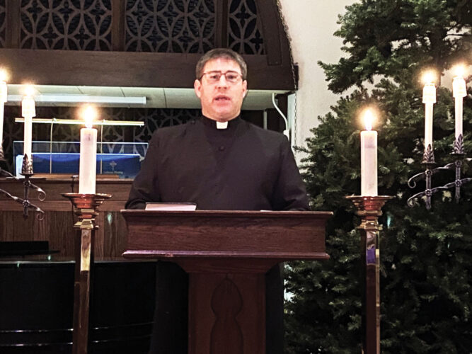 First Lutheran Church announces Advent and Candlelight Compline services